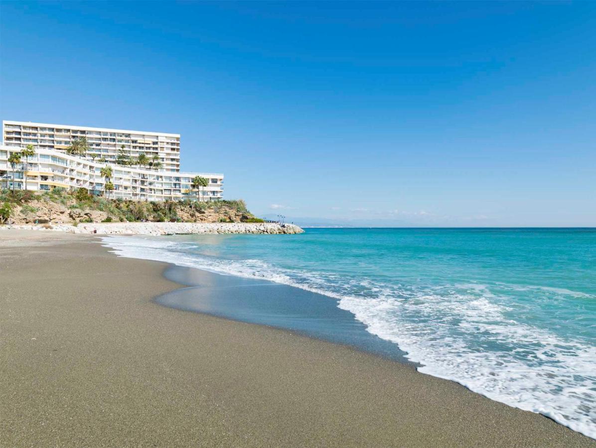 Playa 1º Linea Playa- Apartamento Duplex En Pleno Corazon De La Carihuela ตอร์เรโมลิโนส ภายนอก รูปภาพ