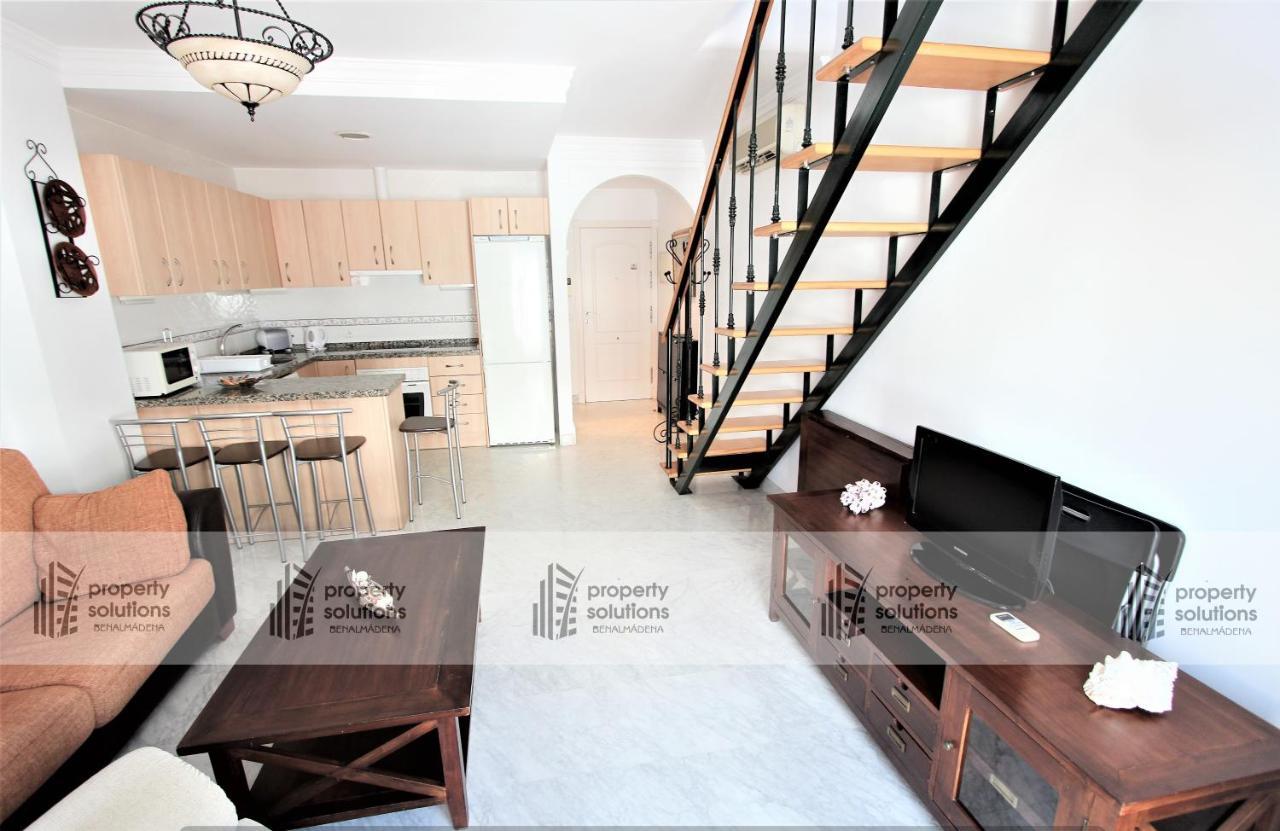 Playa 1º Linea Playa- Apartamento Duplex En Pleno Corazon De La Carihuela ตอร์เรโมลิโนส ภายนอก รูปภาพ