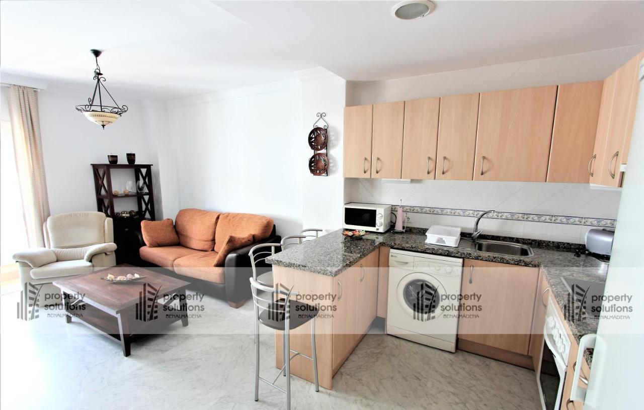 Playa 1º Linea Playa- Apartamento Duplex En Pleno Corazon De La Carihuela ตอร์เรโมลิโนส ภายนอก รูปภาพ